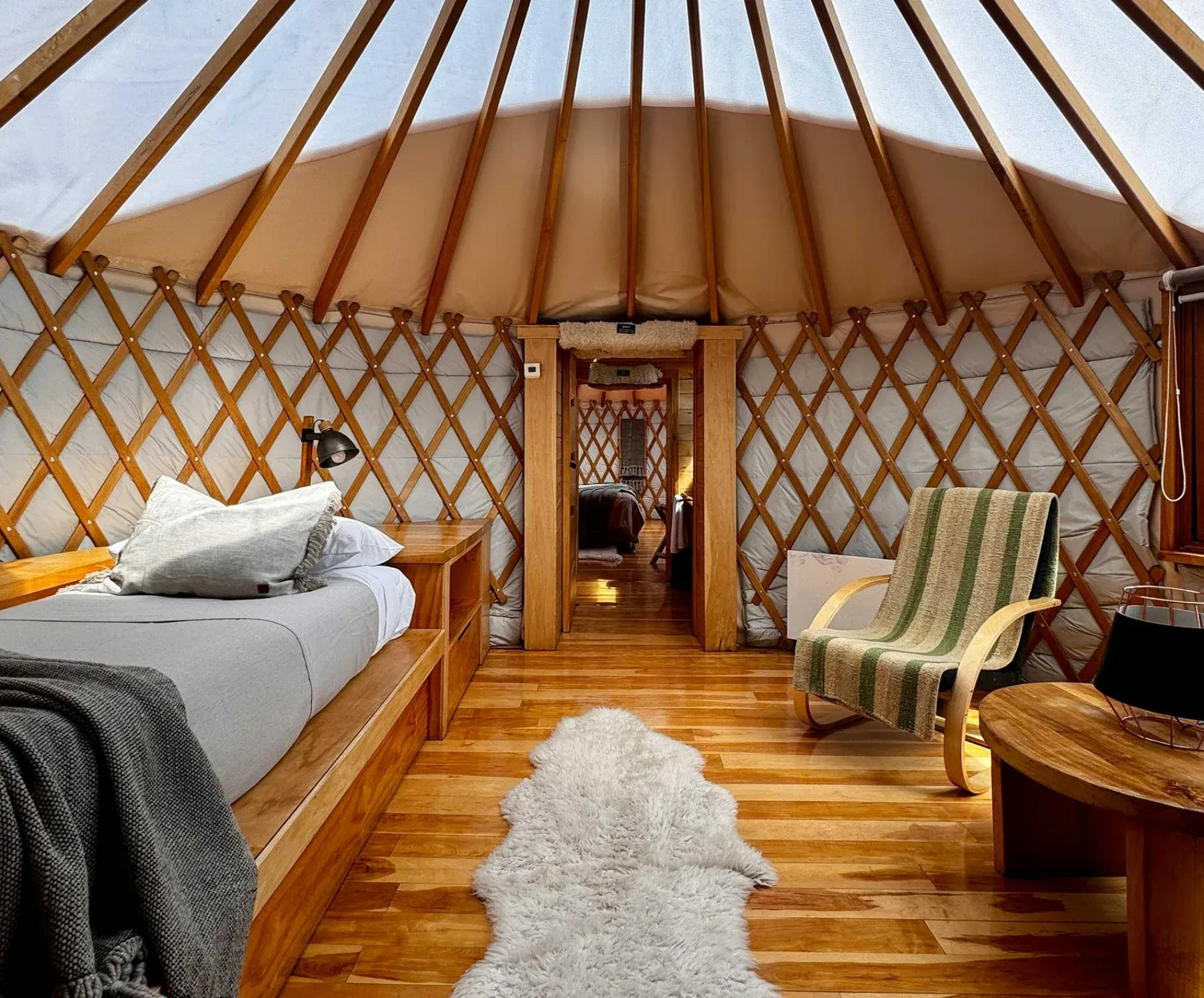 imgi_120_family-yurt-1930x1600-f50_50-optimized