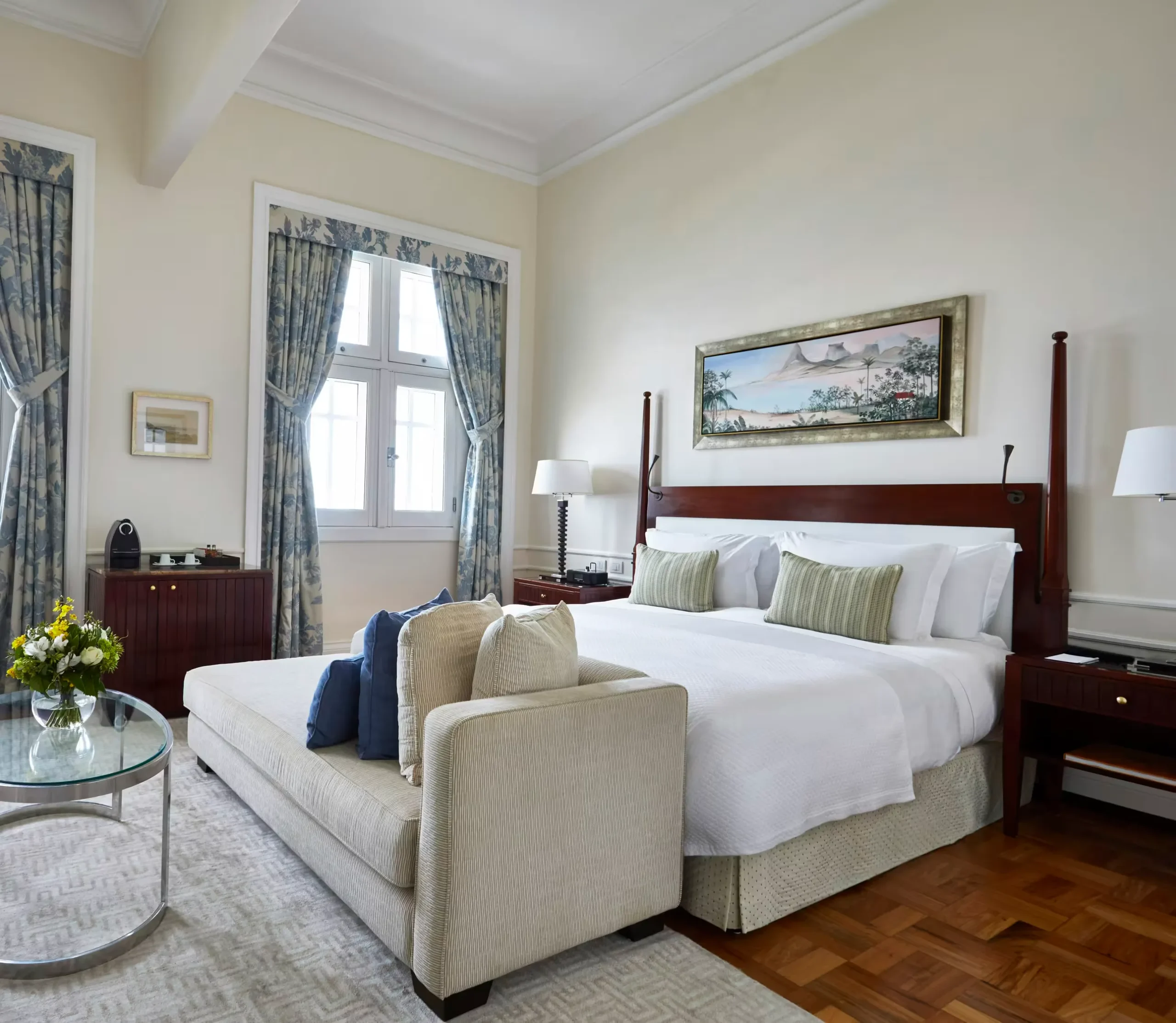 imgi_29_cop-acc-suite-city-view01