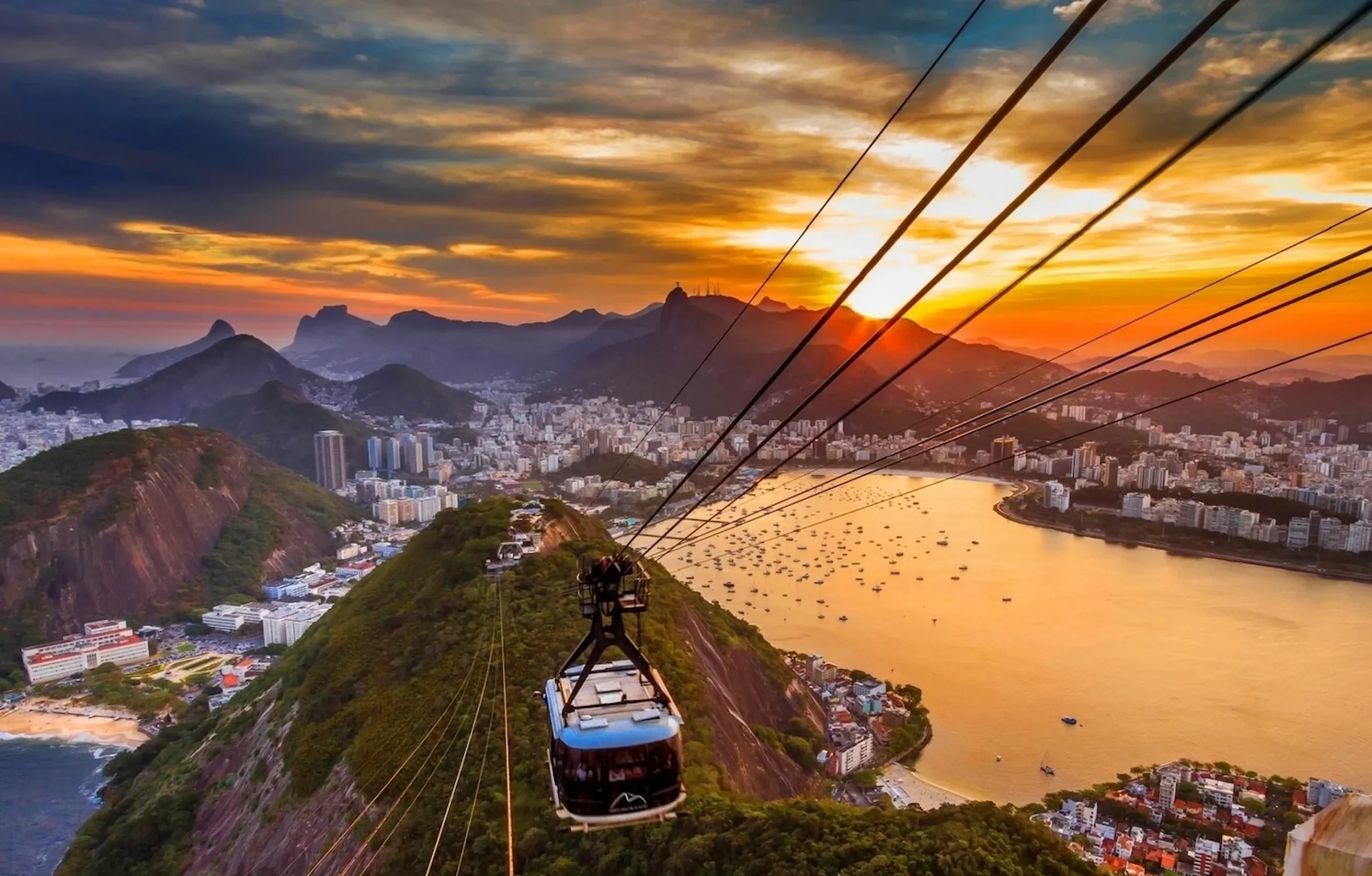 Vista di Rio de Janeiro dal Pan di Zucchero  