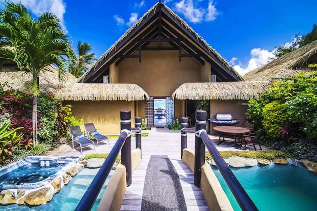 imgi_11_VILLA_Beach-Front-PLATINUM-Villa-02