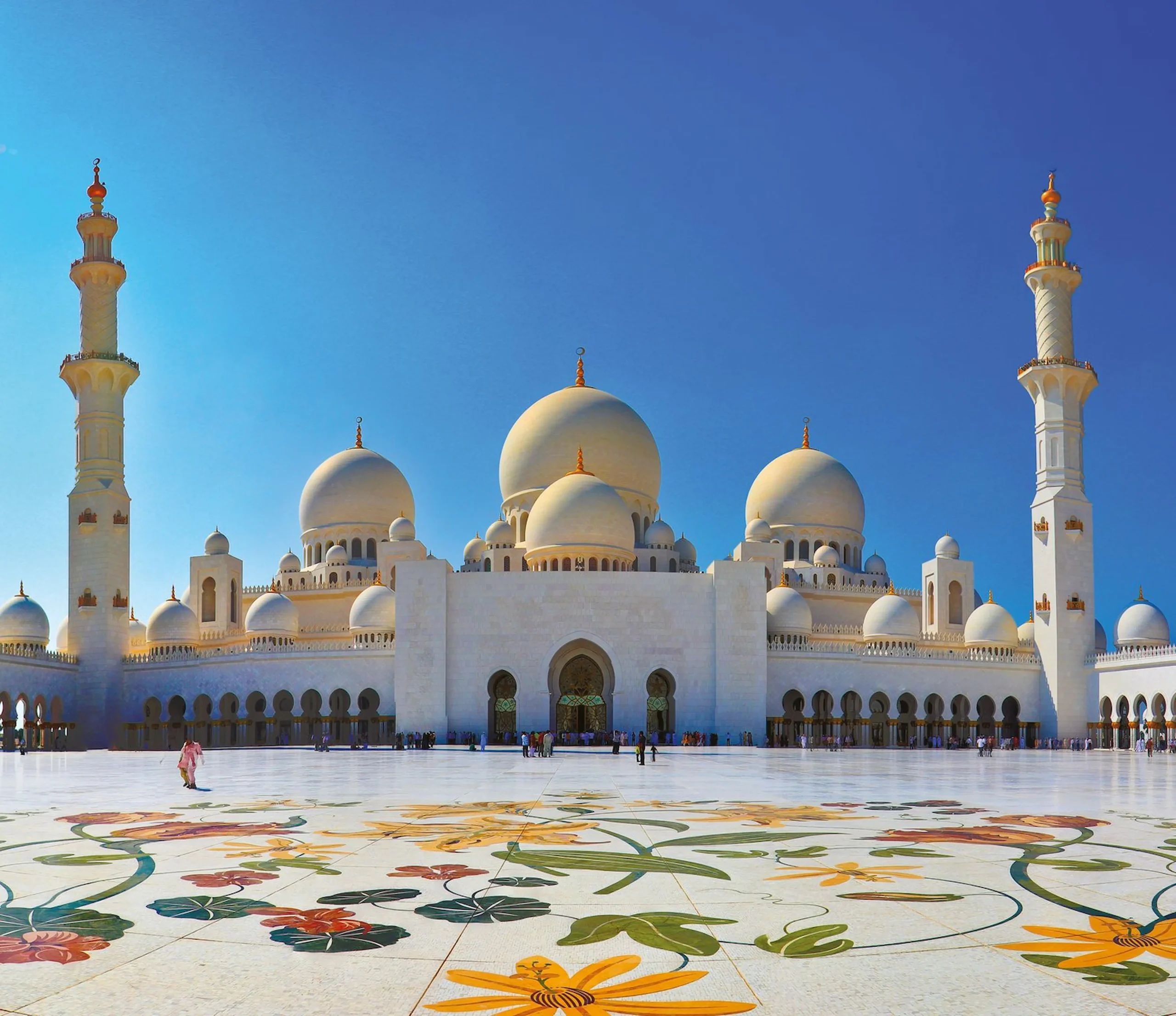 Abu Dhabi e i suoi tesori architettonici