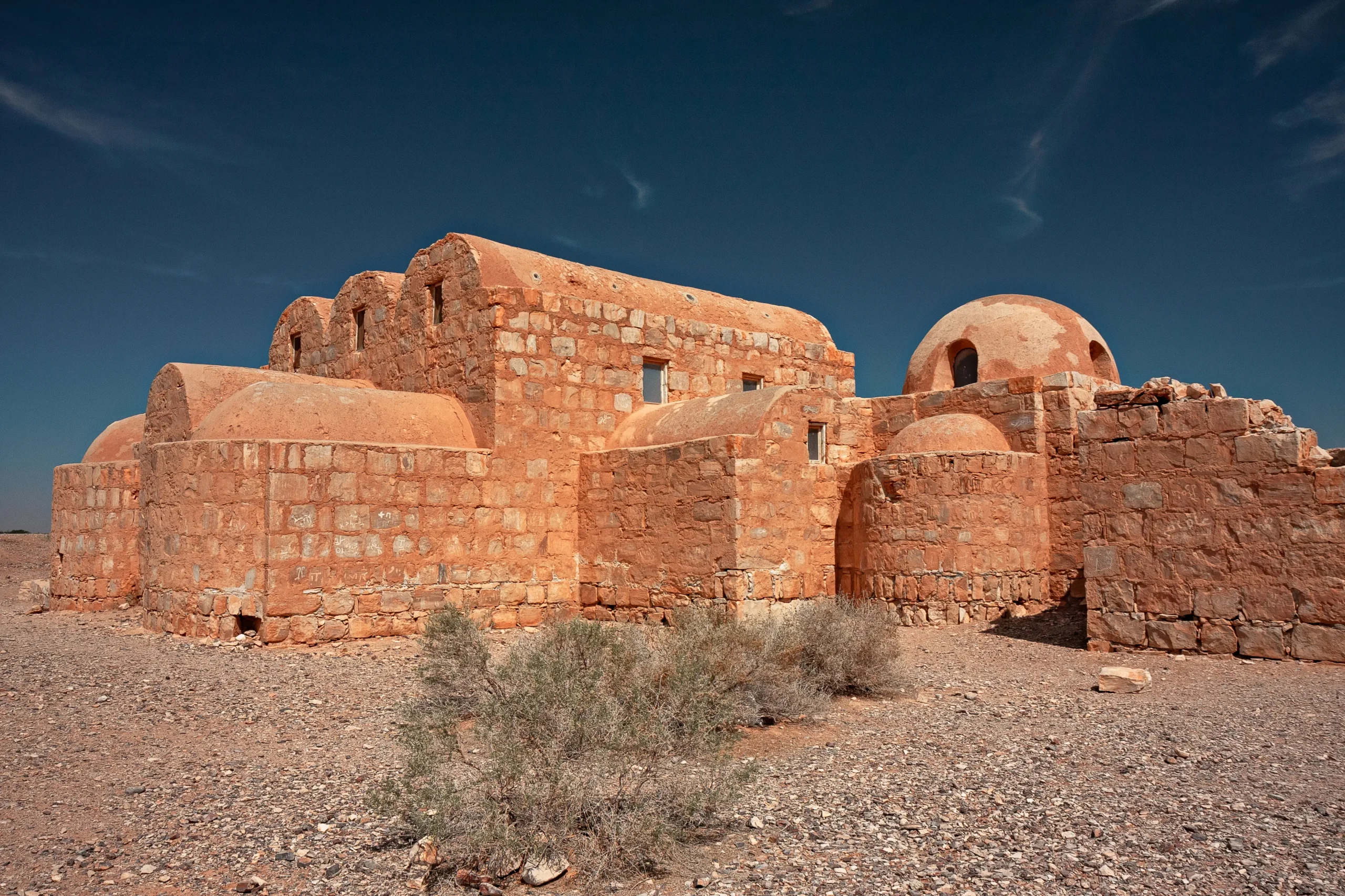 I tre castelli del deserto: Qasr al-Kharana, Qusayr Amra e Qasr al-Azraq