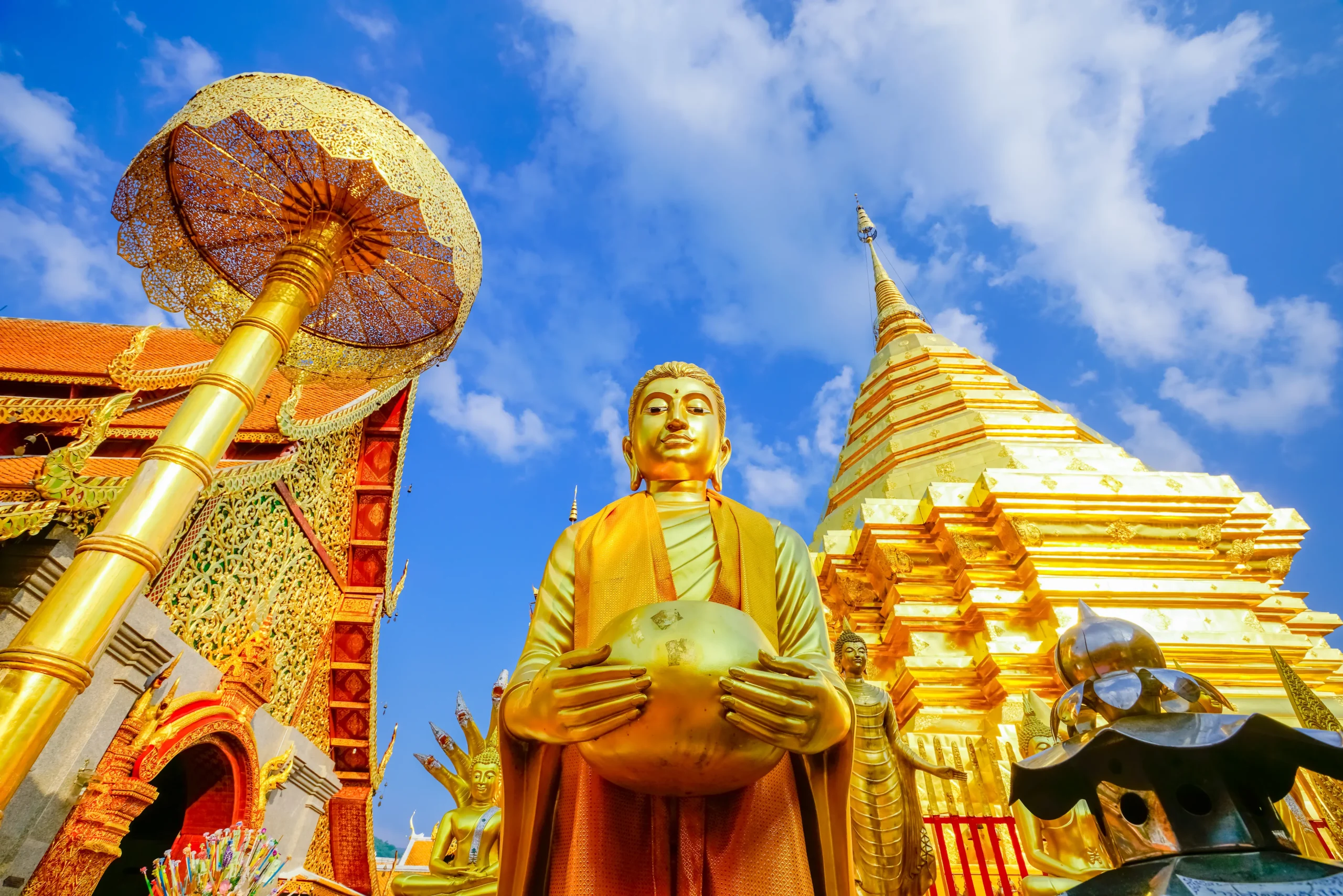 Salita al sacro Wat Phrathat Doi Suthep