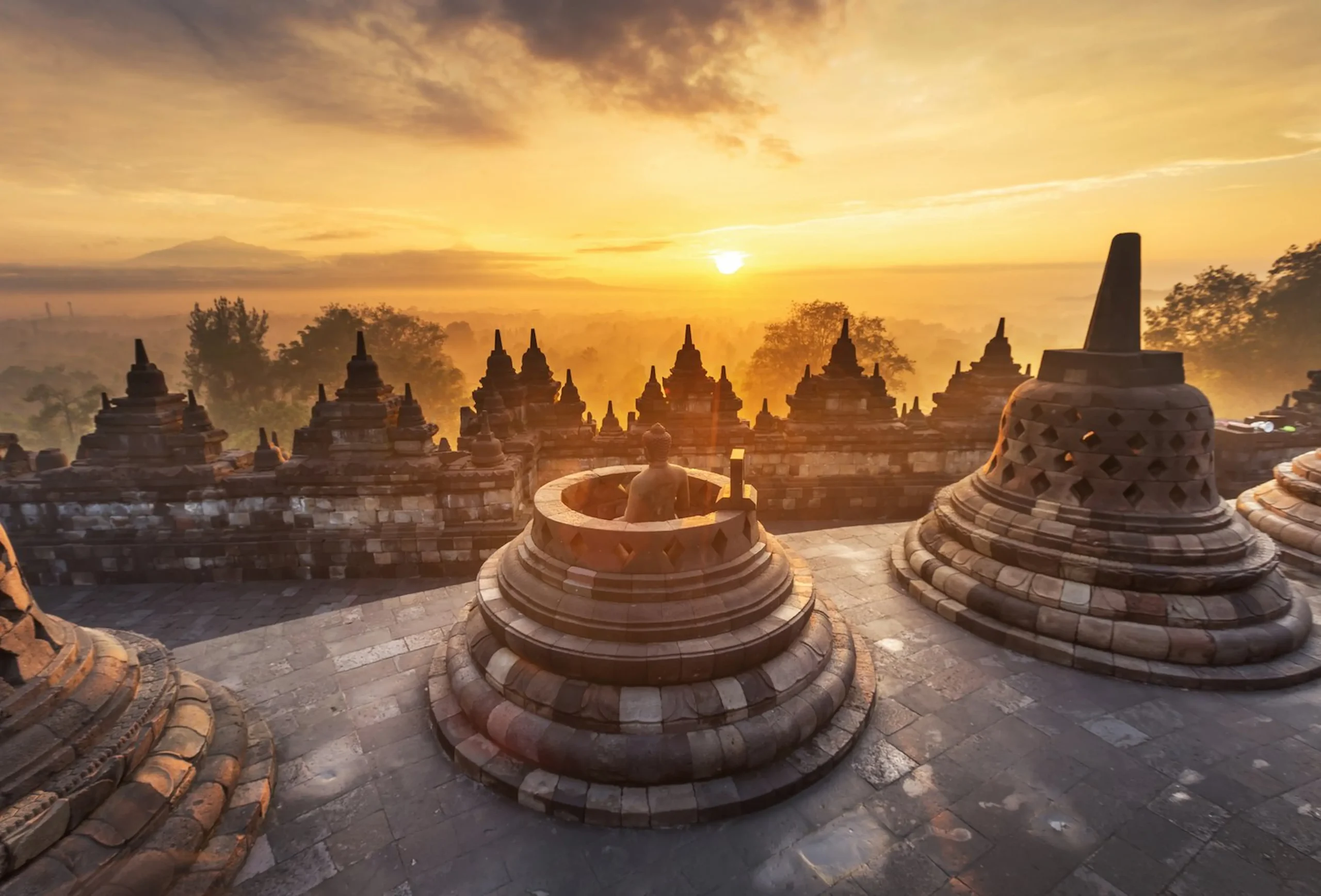 I grandi templi di Giava: Prambanan e Borobudur