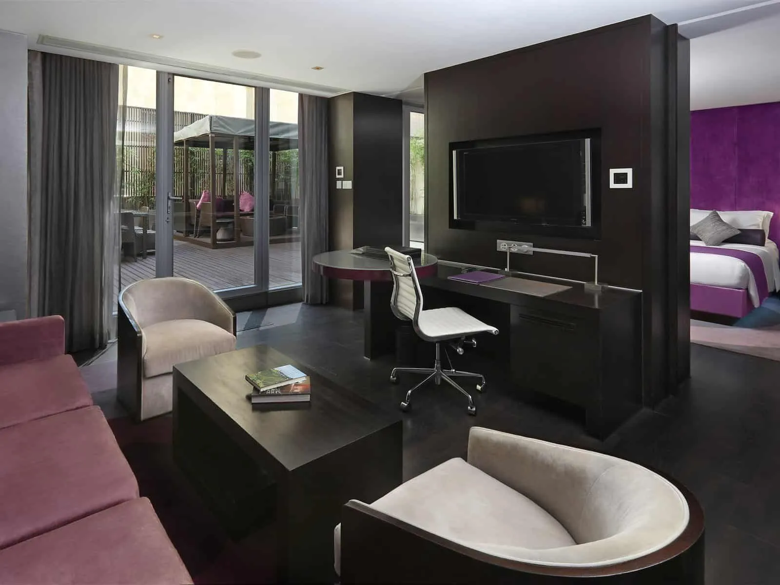 imgi_103_terrace-suite-two-03-m-43