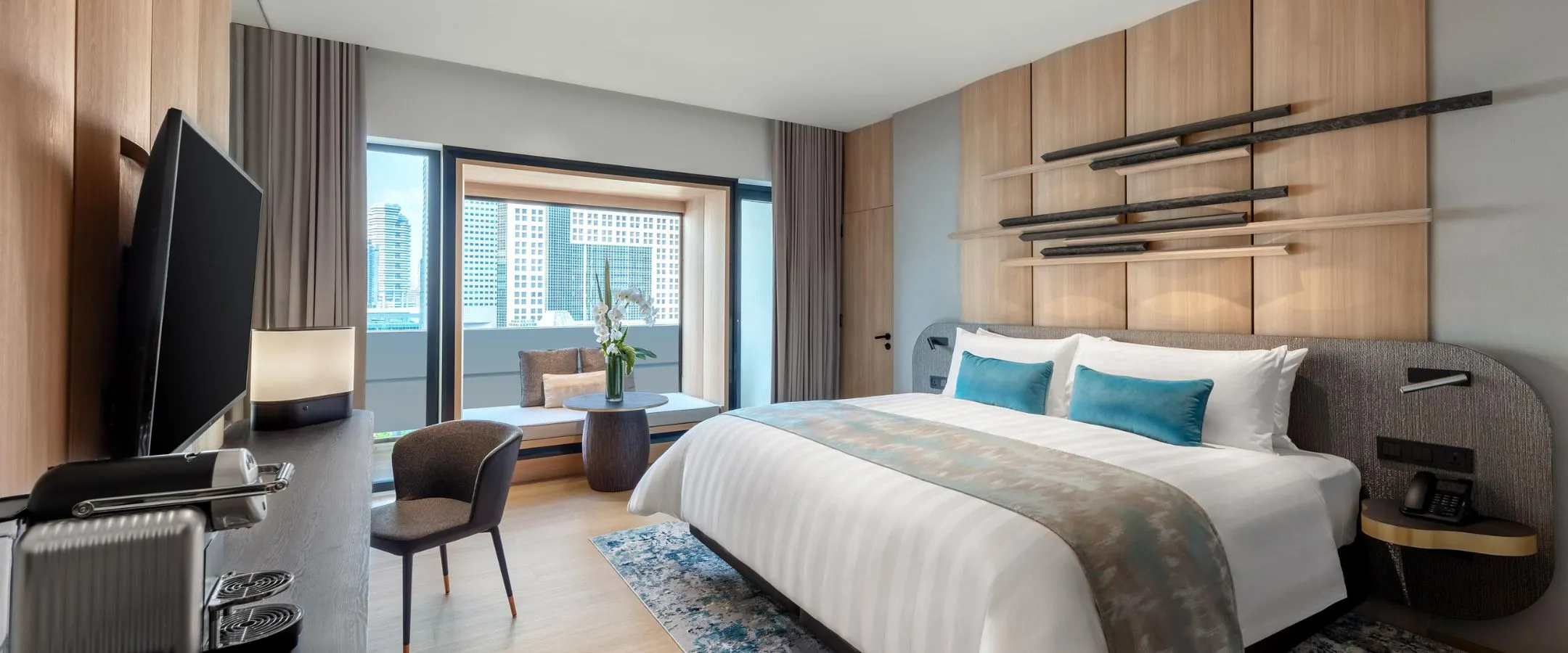 imgi_27_lifestyle-premier-king-desktop