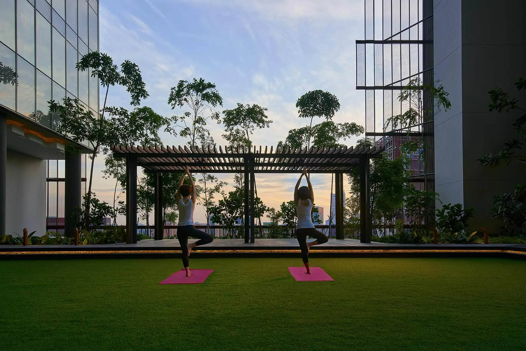 imgi_56_oasia_hotel_downtown_singapore_preview_image_sky_terrace_yoga