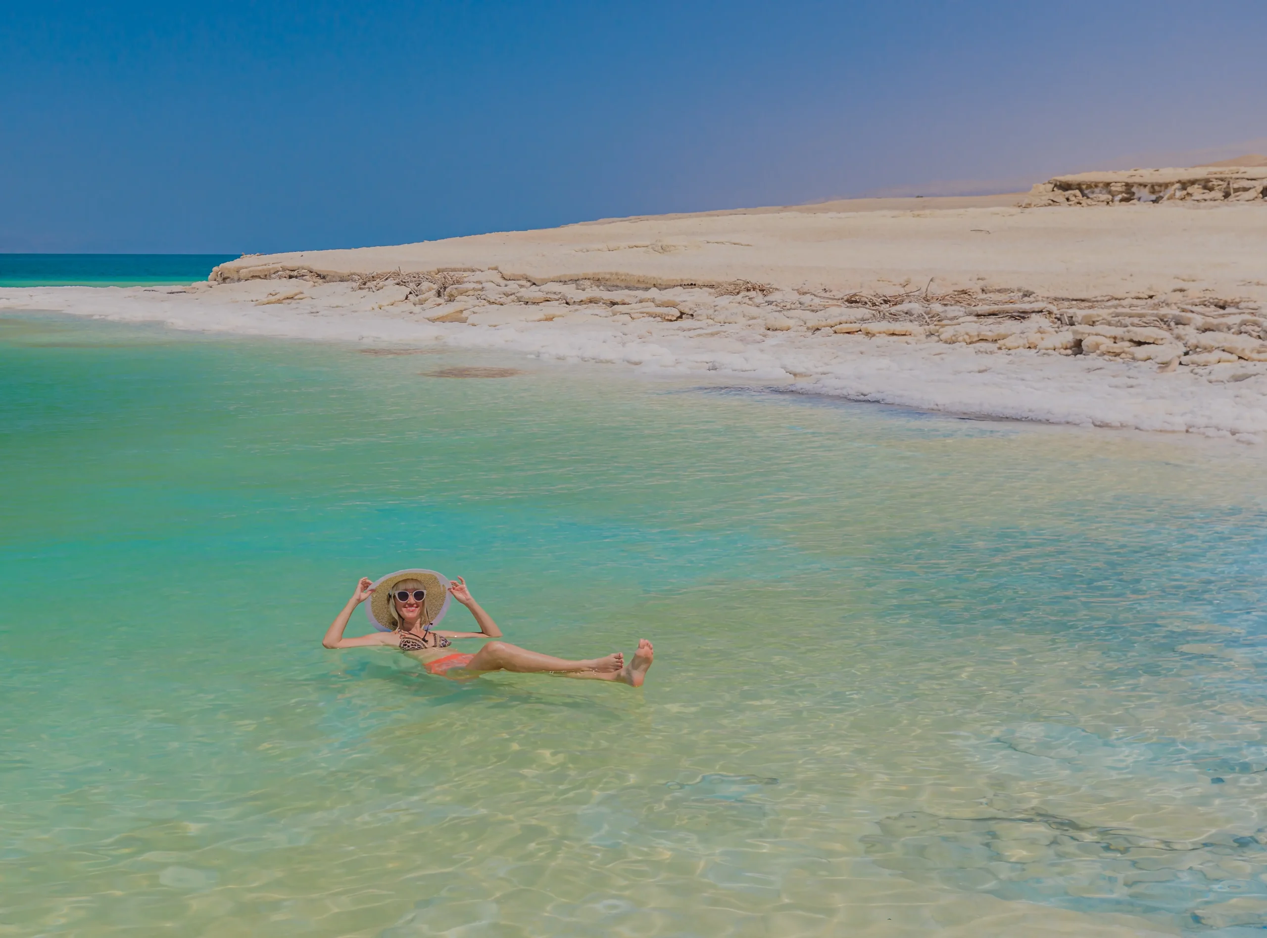 Galleggiamento naturale, fanghi curativi e relax totale nel Mar Morto