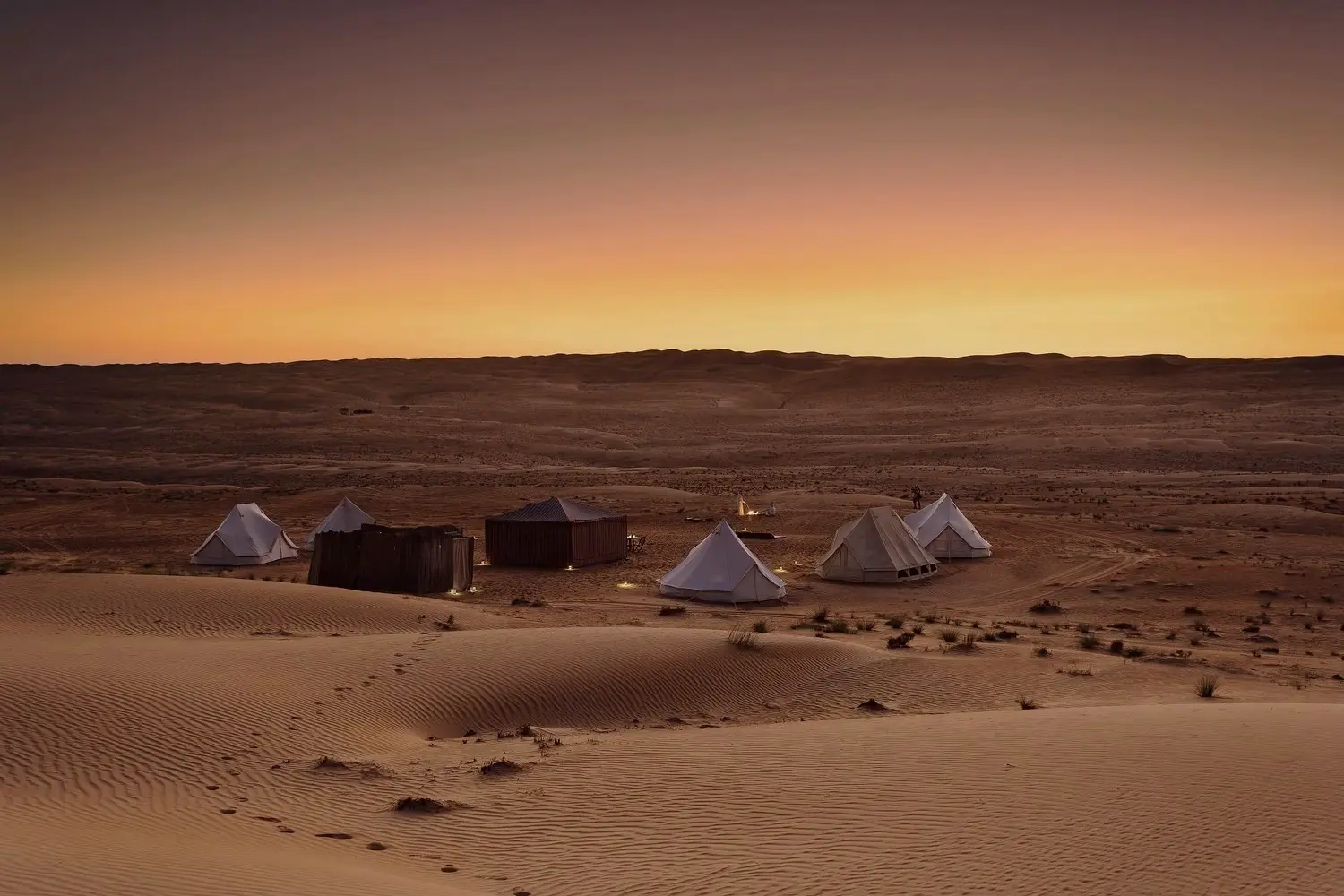 CANVAS CLUB GLAMPING