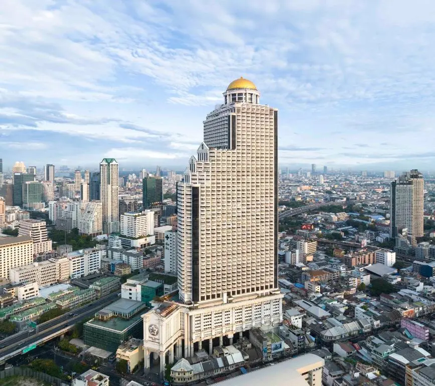 LEBUA AT STATE TOWER