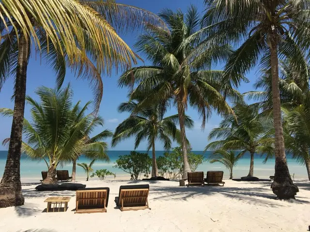 Tamu Hotel - Glamping Accommodation