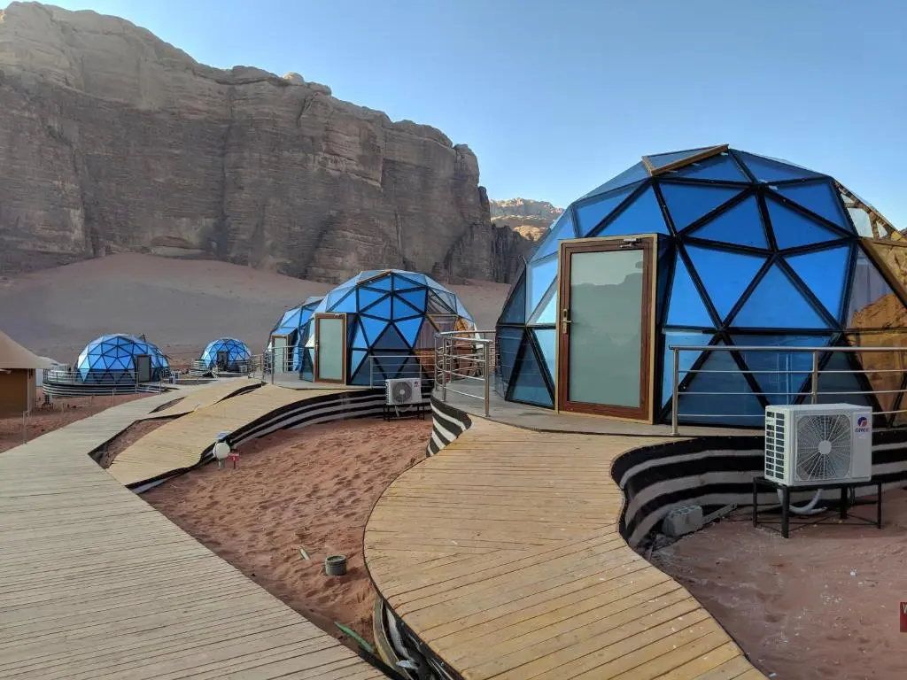 Campo tendato di lusso nel Wadi Rum